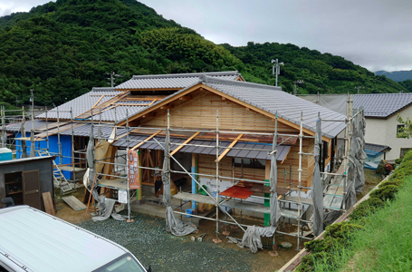 外部ラス板